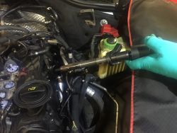 Cayenne Diesel Injector Extraction Gallery
